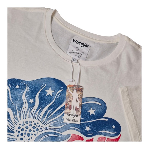 Wrangler x Lainey Wilson Women's XL T-Shirt Heck Yeah Graphic Band Tee NWT - Picture 1 of 7